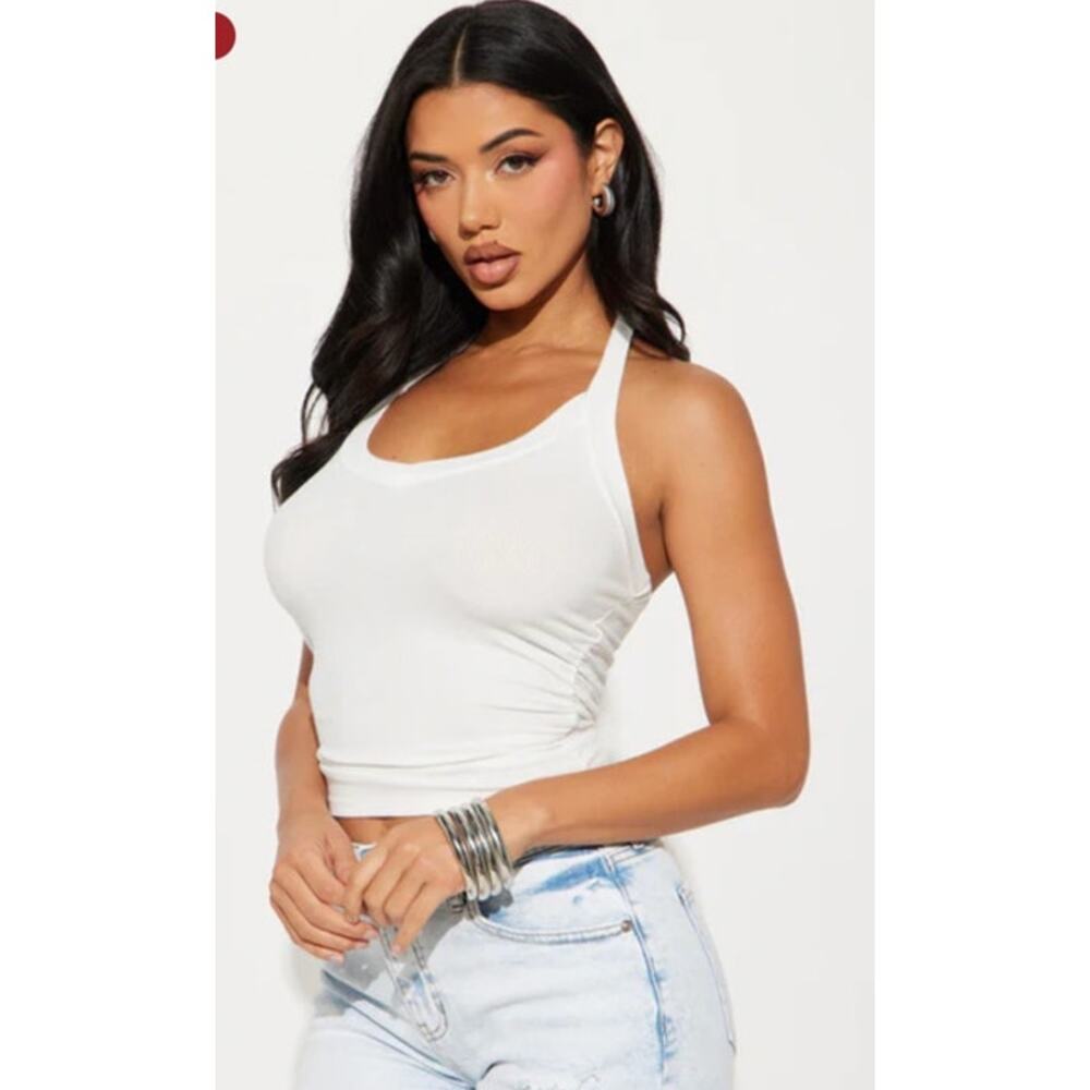 FASHIONNOVA WHITE OLIVIA HALTER TOP NWT SIZE LARGE